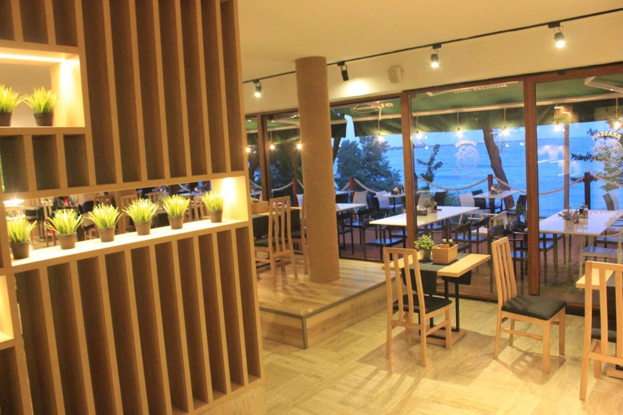 Aqvatonic Hotel - Steaua De Mare إيفوري نورد المظهر الخارجي الصورة
